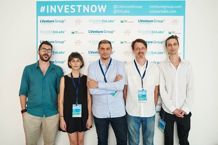 team startup crowdbooks