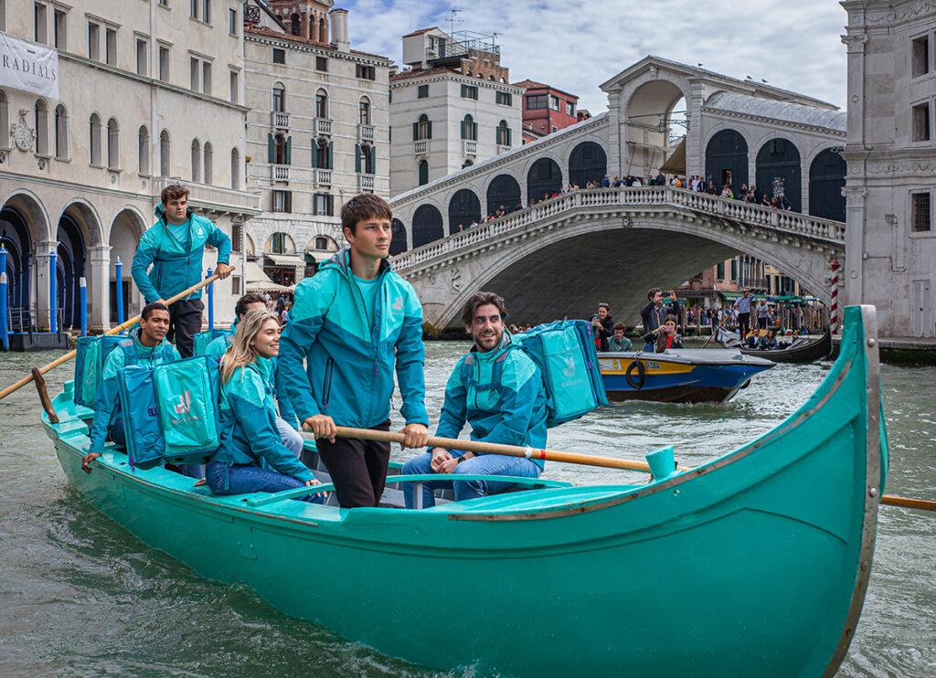 I walker di Deliveroo sbarcano a Venezia