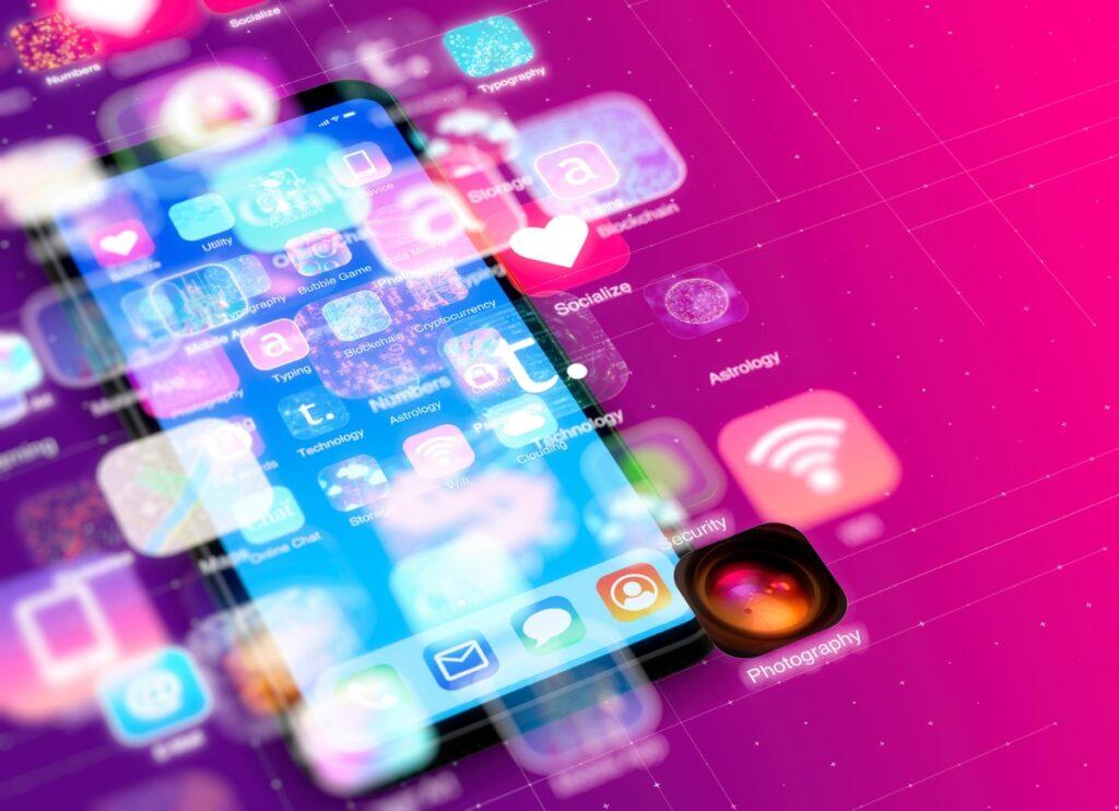 Meta introduce versioni a pagamento di Facebook e Instagram in Europa