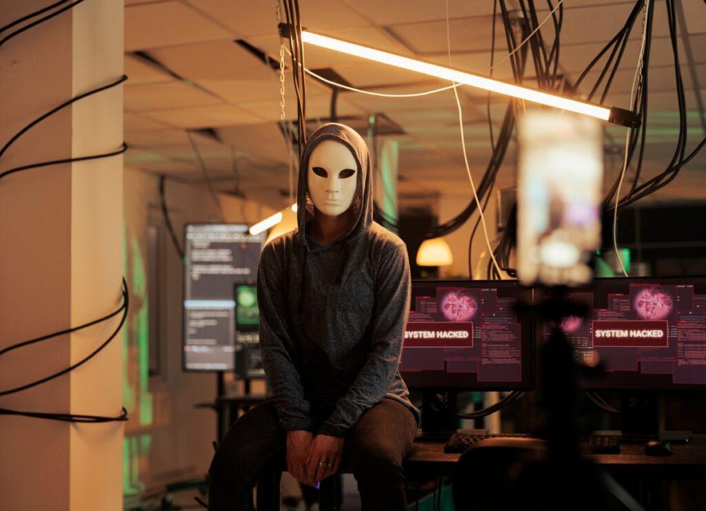 L'impiego di lavoratori minorenni per etichettare e moderare i dati utilizzati nell'addestramento degli algoritmi AI